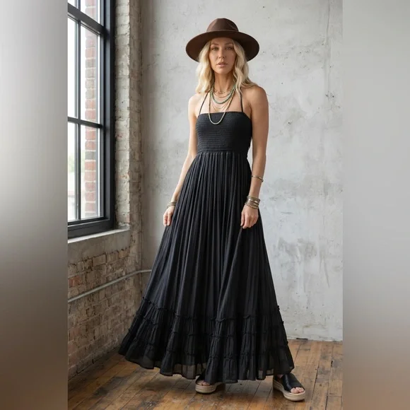 NWT Tiered Boho Smocked Halter Strappy Back Maxi Dress Black - Picture 4 of 6